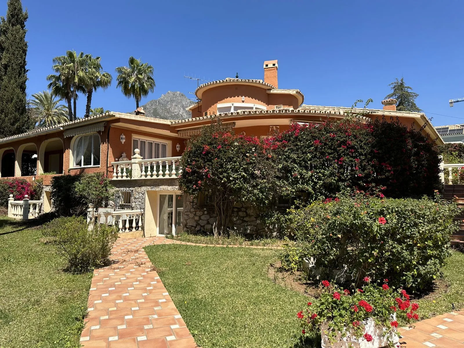 Detached Villa – Marbella