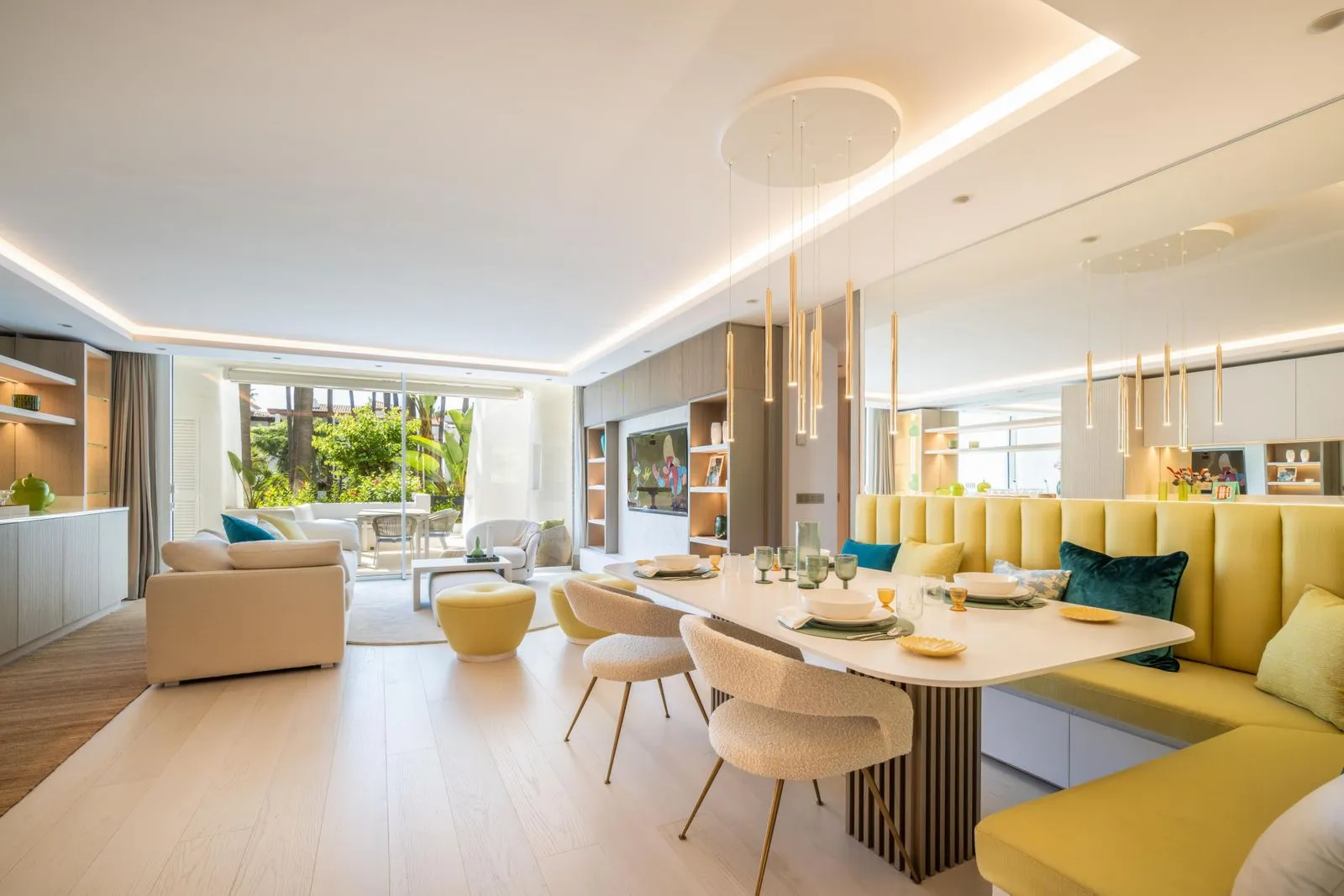 Middle Floor Apartment – The Golden Mile