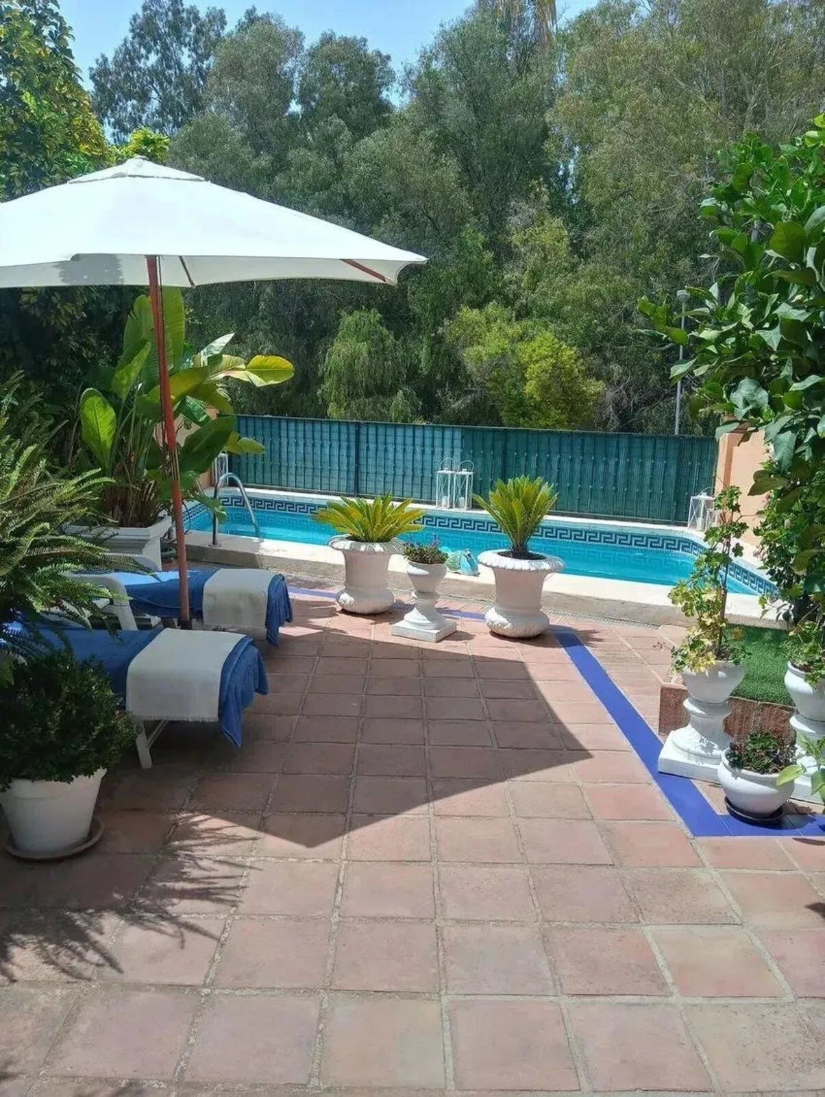 Townhouse – The Golden Mile