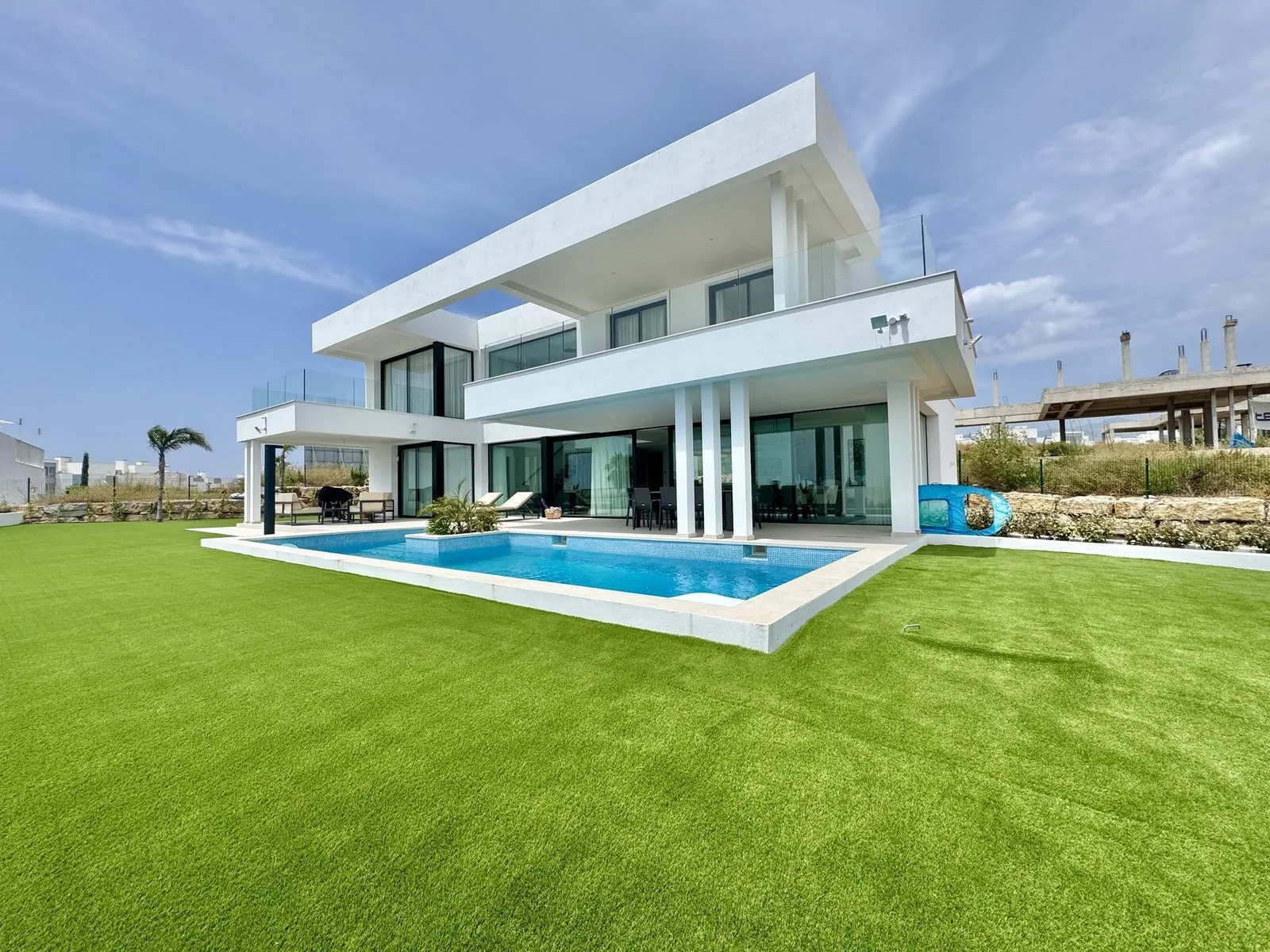 Detached Villa – Cancelada