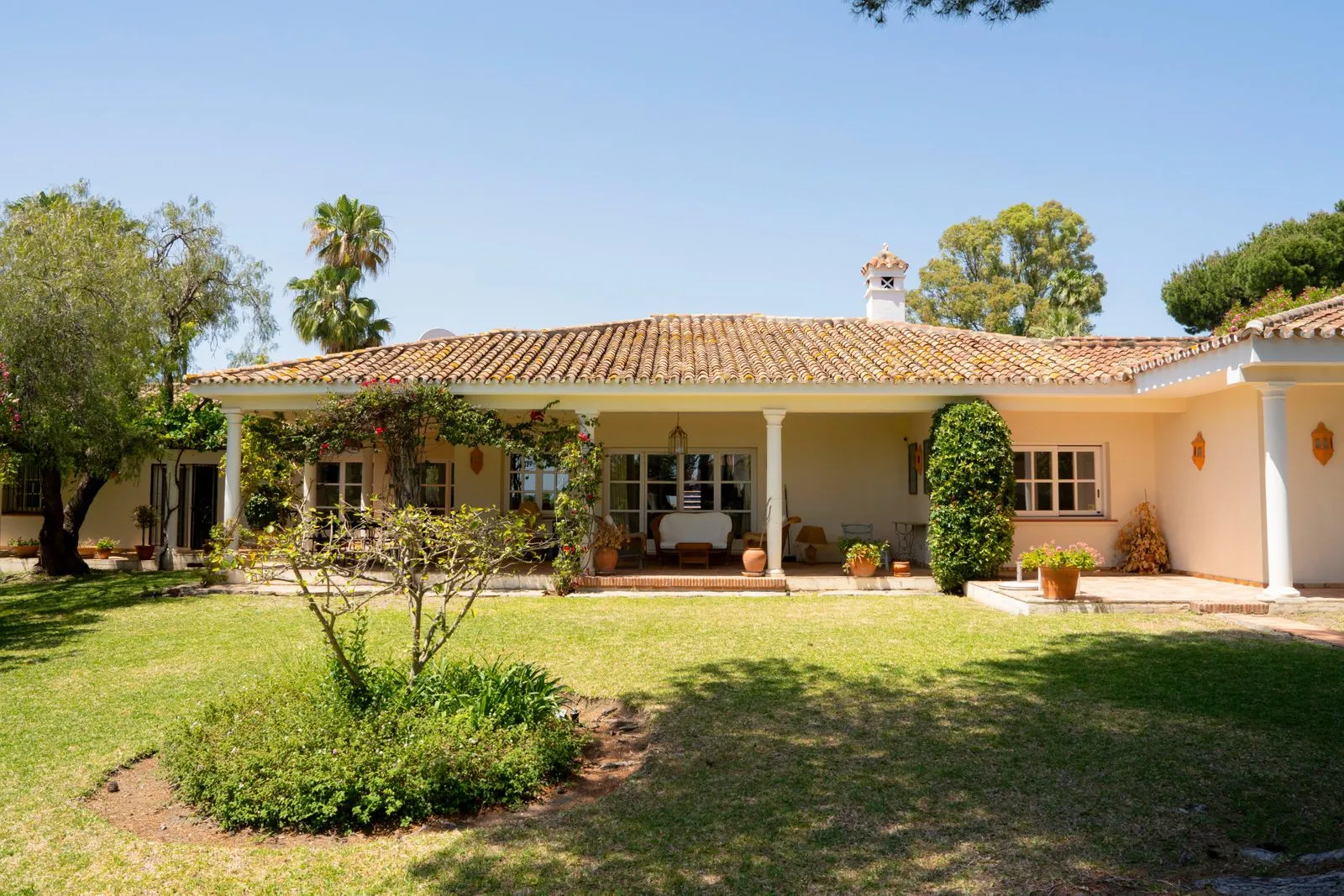 Detached Villa – El Paraiso