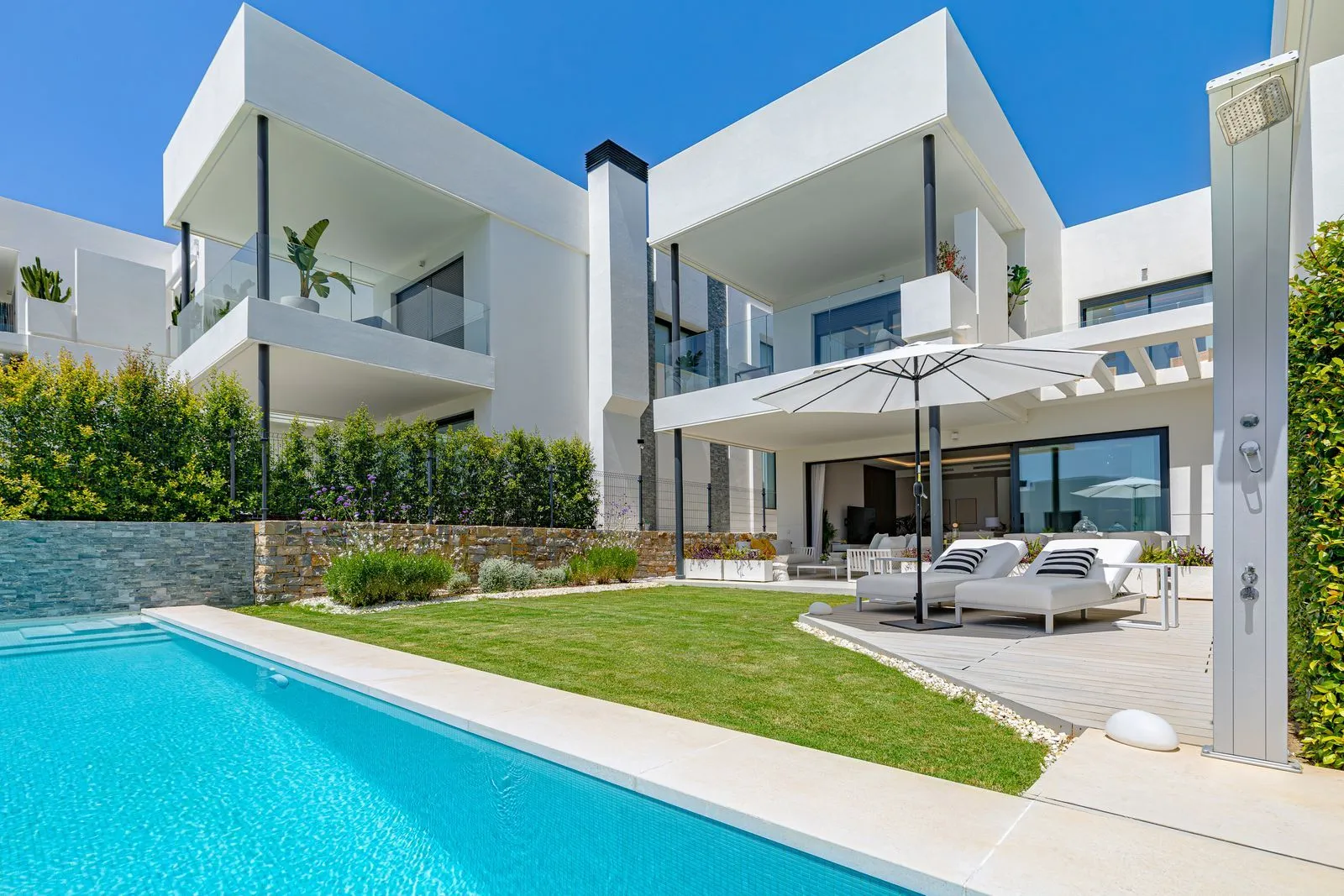 Detached Villa – Santa Clara