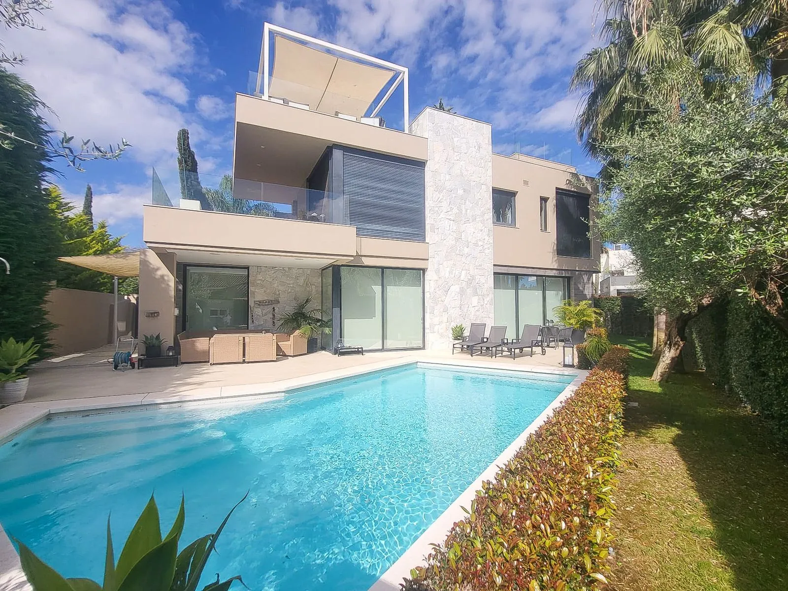 Detached Villa