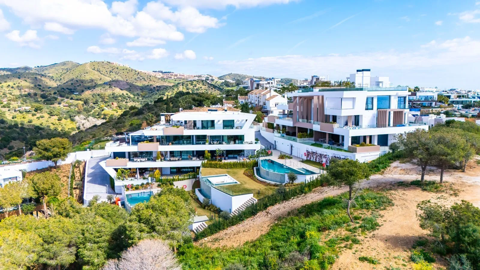 Ground Floor Apartment – Artola