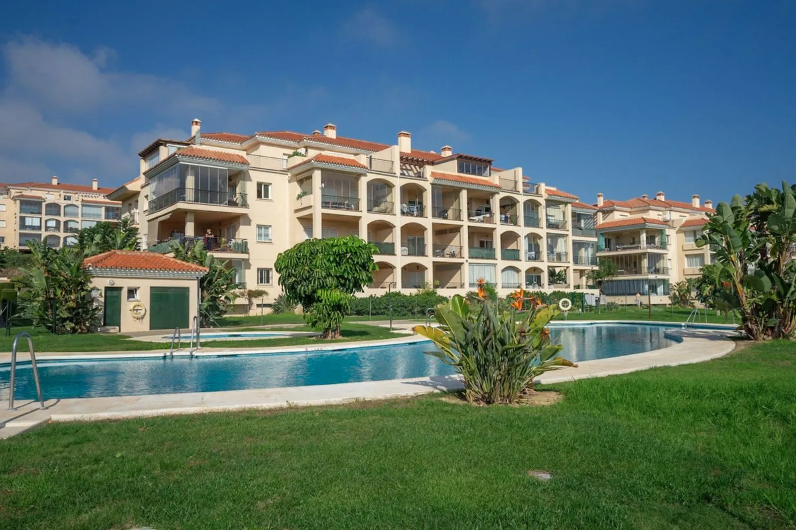 Middle Floor Apartment – El Chaparral