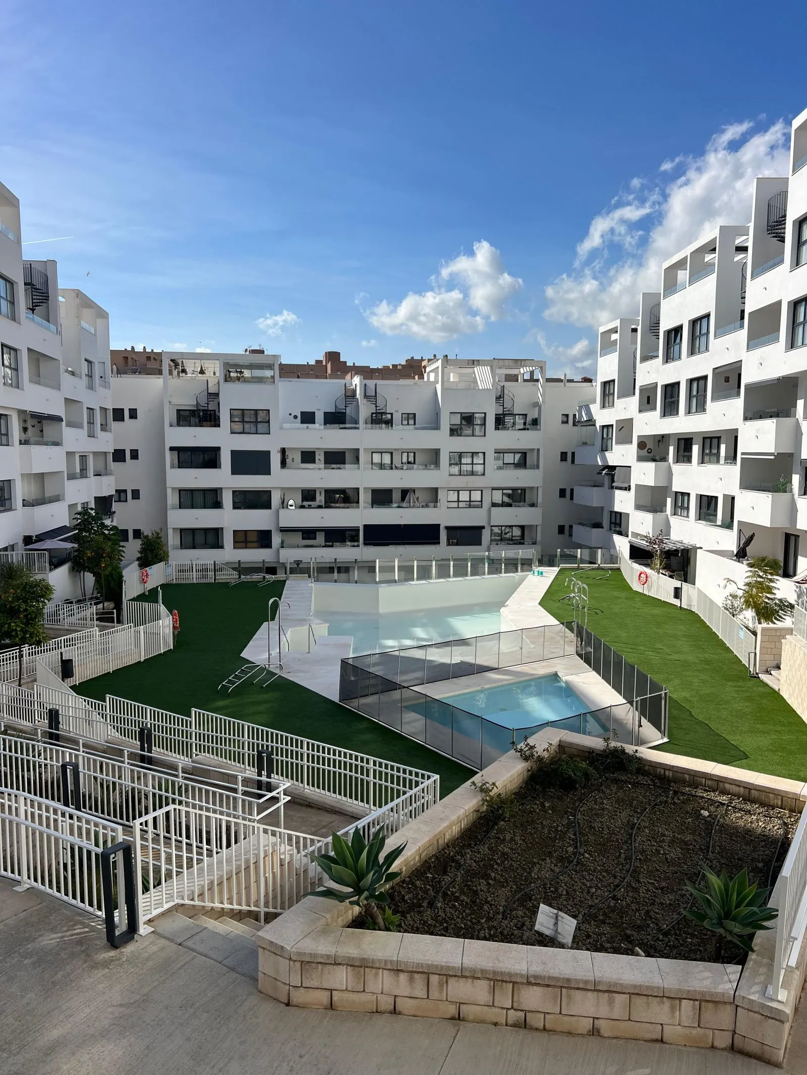 Middle Floor Apartment