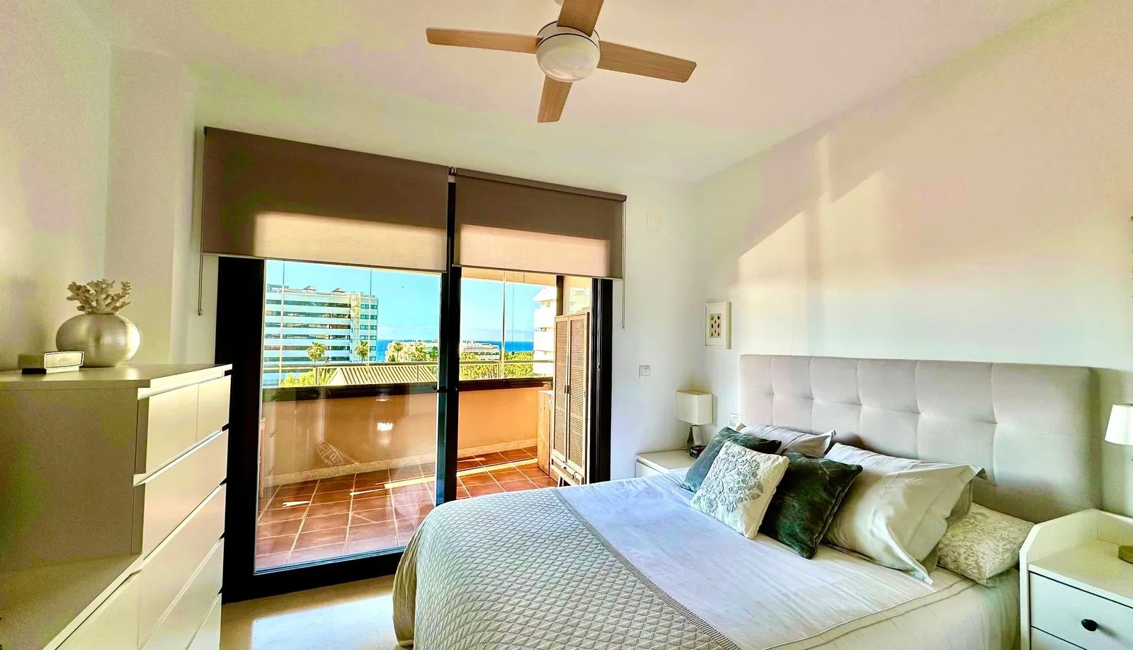 Middle Floor Apartment