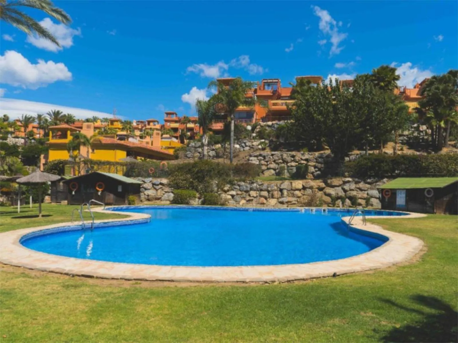 Middle Floor Apartment – Reserva de Marbella