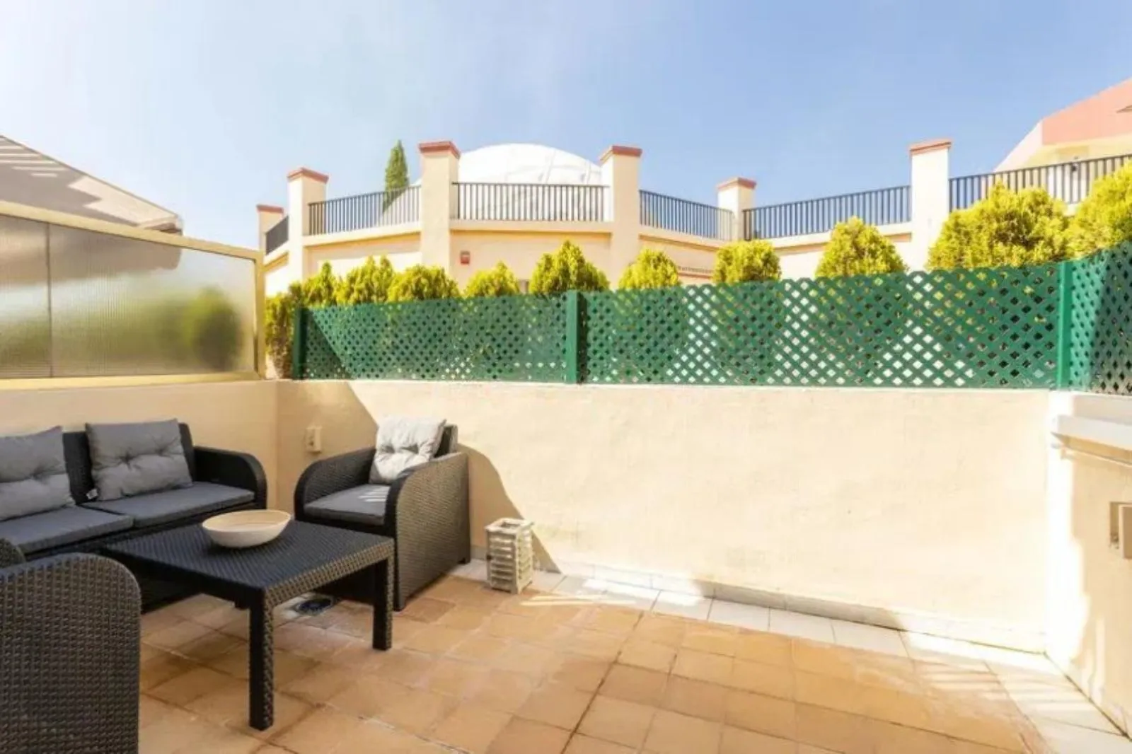 Middle Floor Studio – Elviria