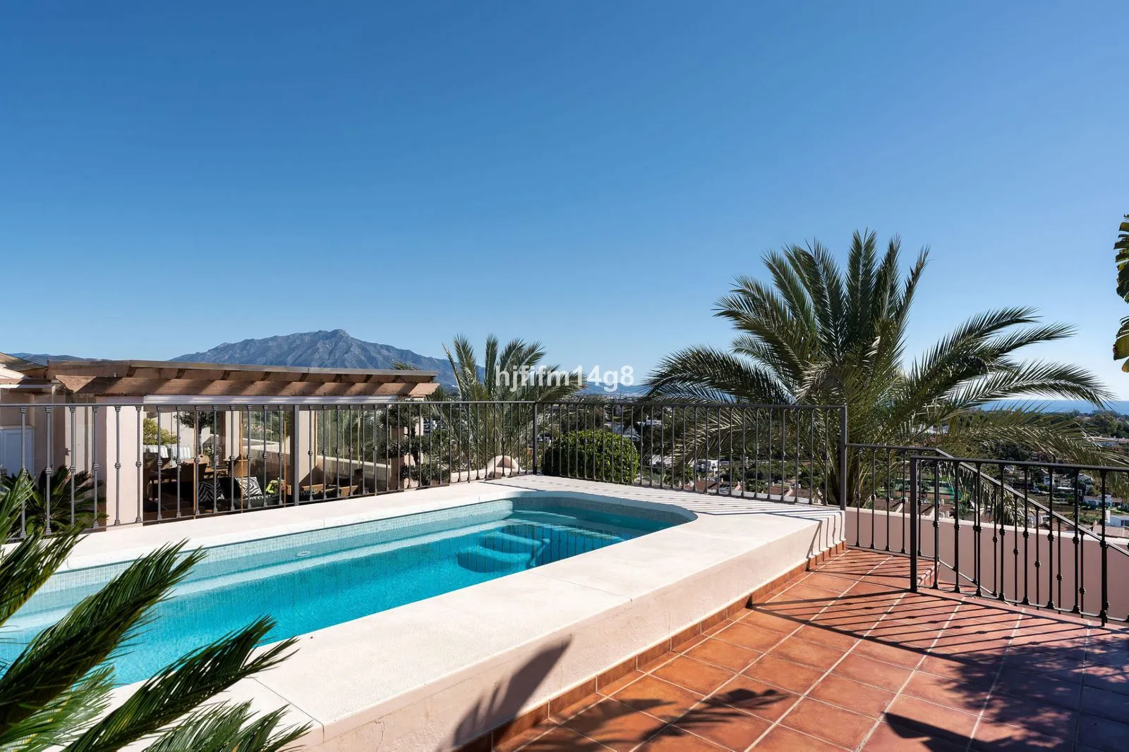 Penthouse Duplex – Estepona