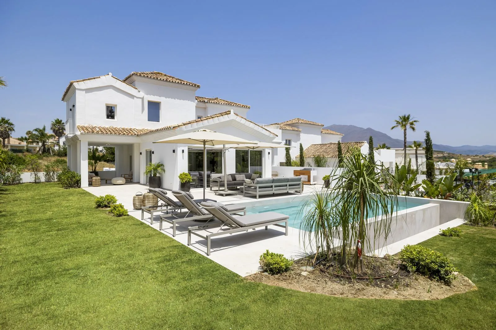 Detached Villa – Casares Playa