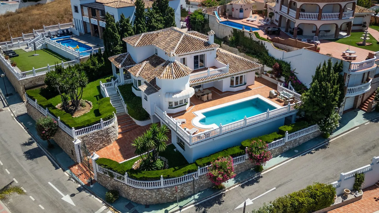 Detached Villa