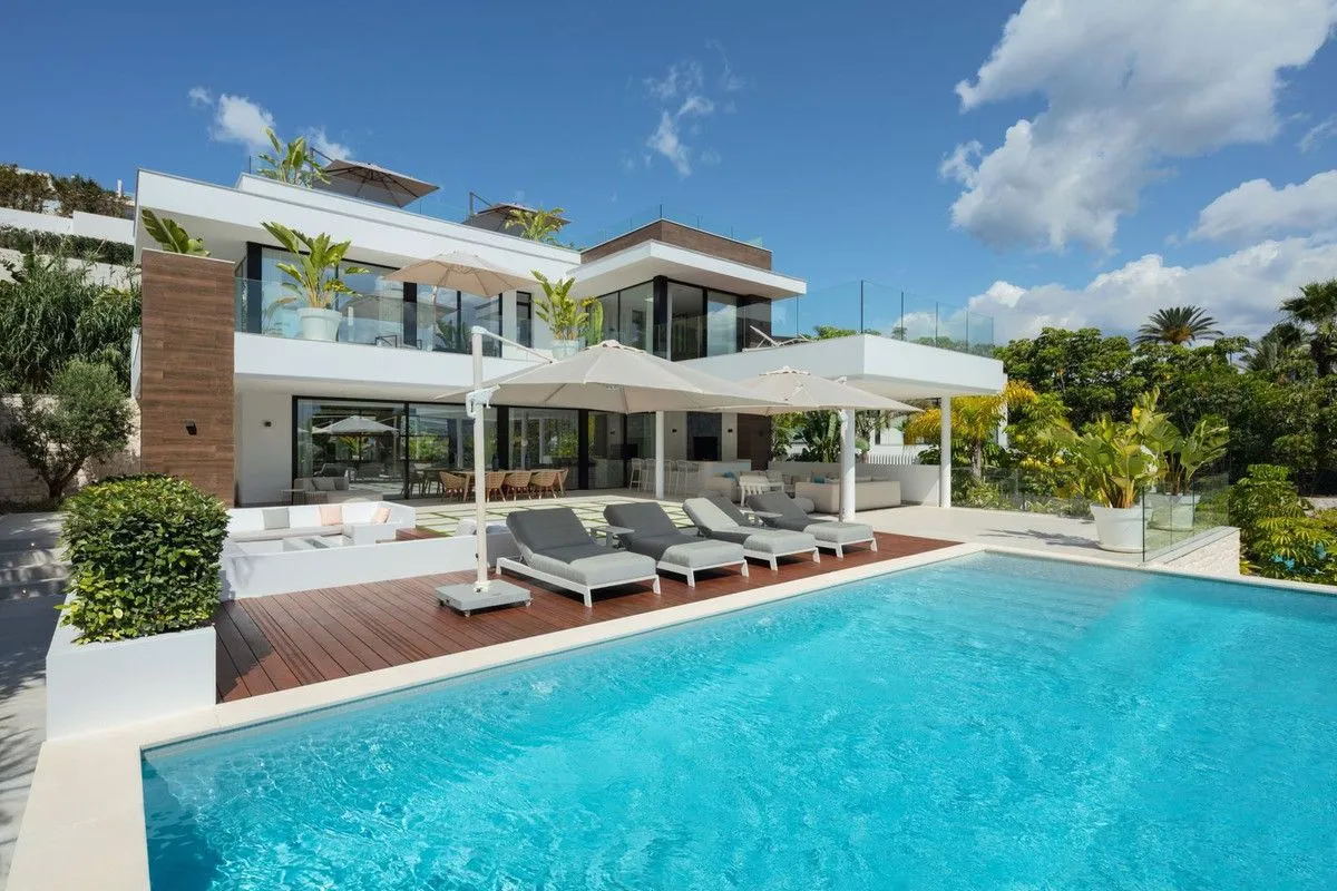 Detached Villa