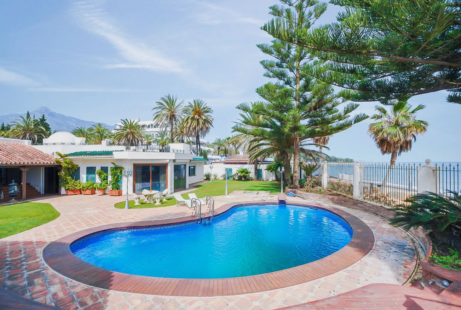 Detached Villa