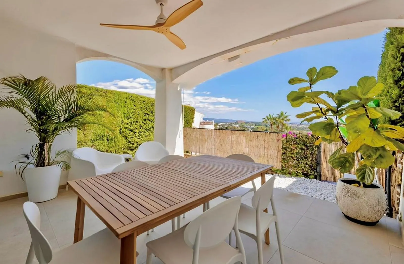 Ground Floor Apartment – Benahavís