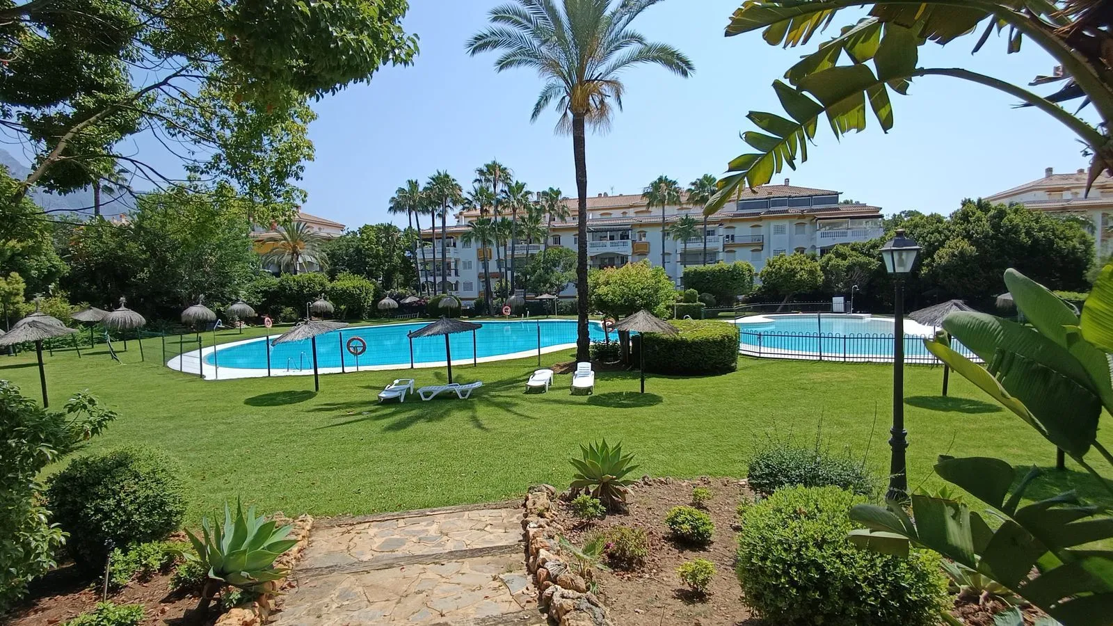 Ground Floor Apartment – Nueva Andalucía