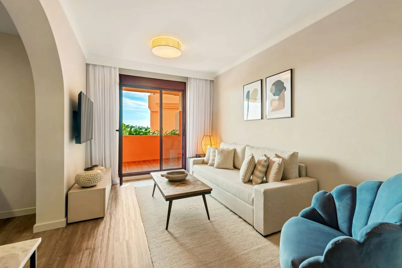 Middle Floor Apartment – Benahavís