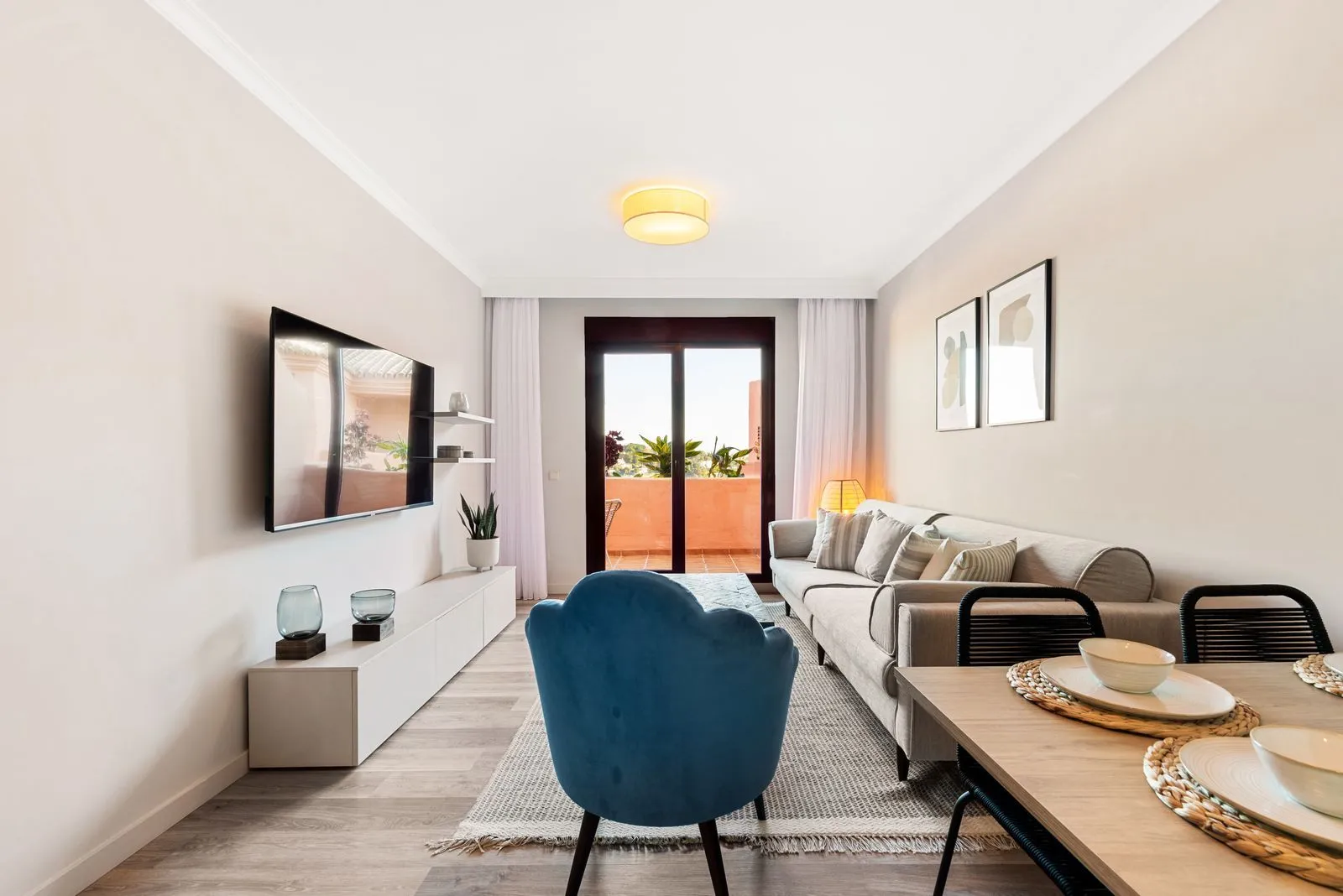 Middle Floor Apartment – Benahavís