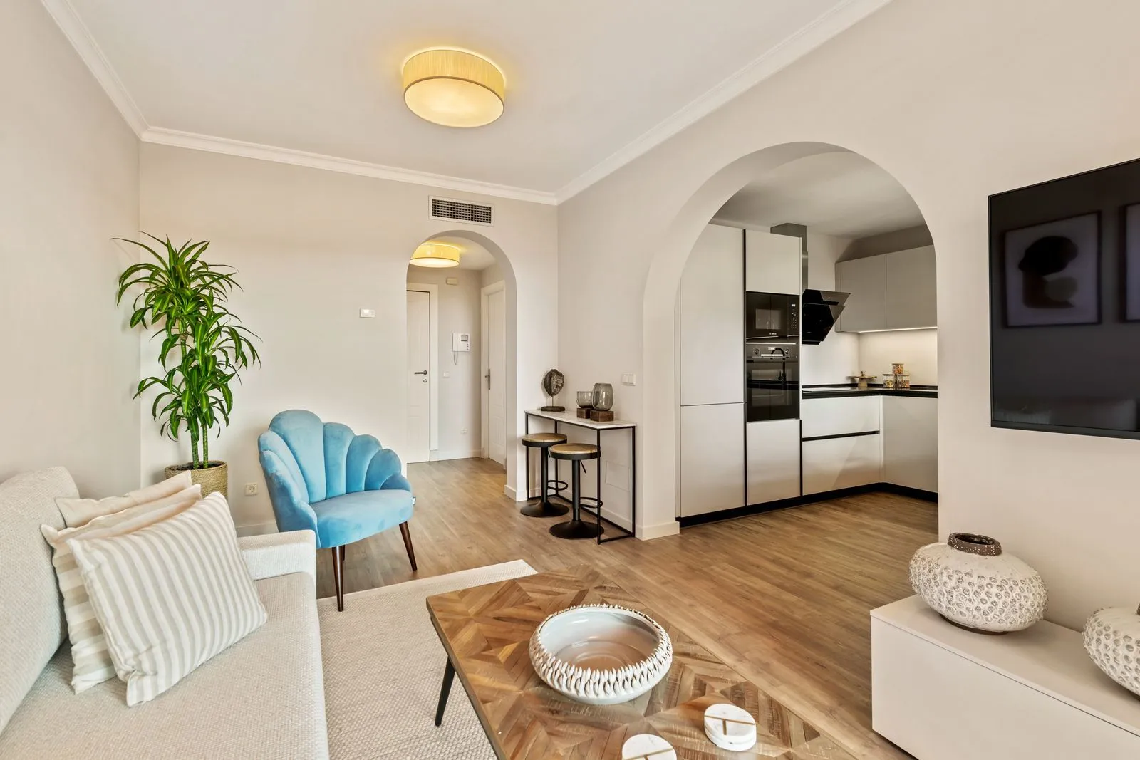 Middle Floor Apartment – Benahavís