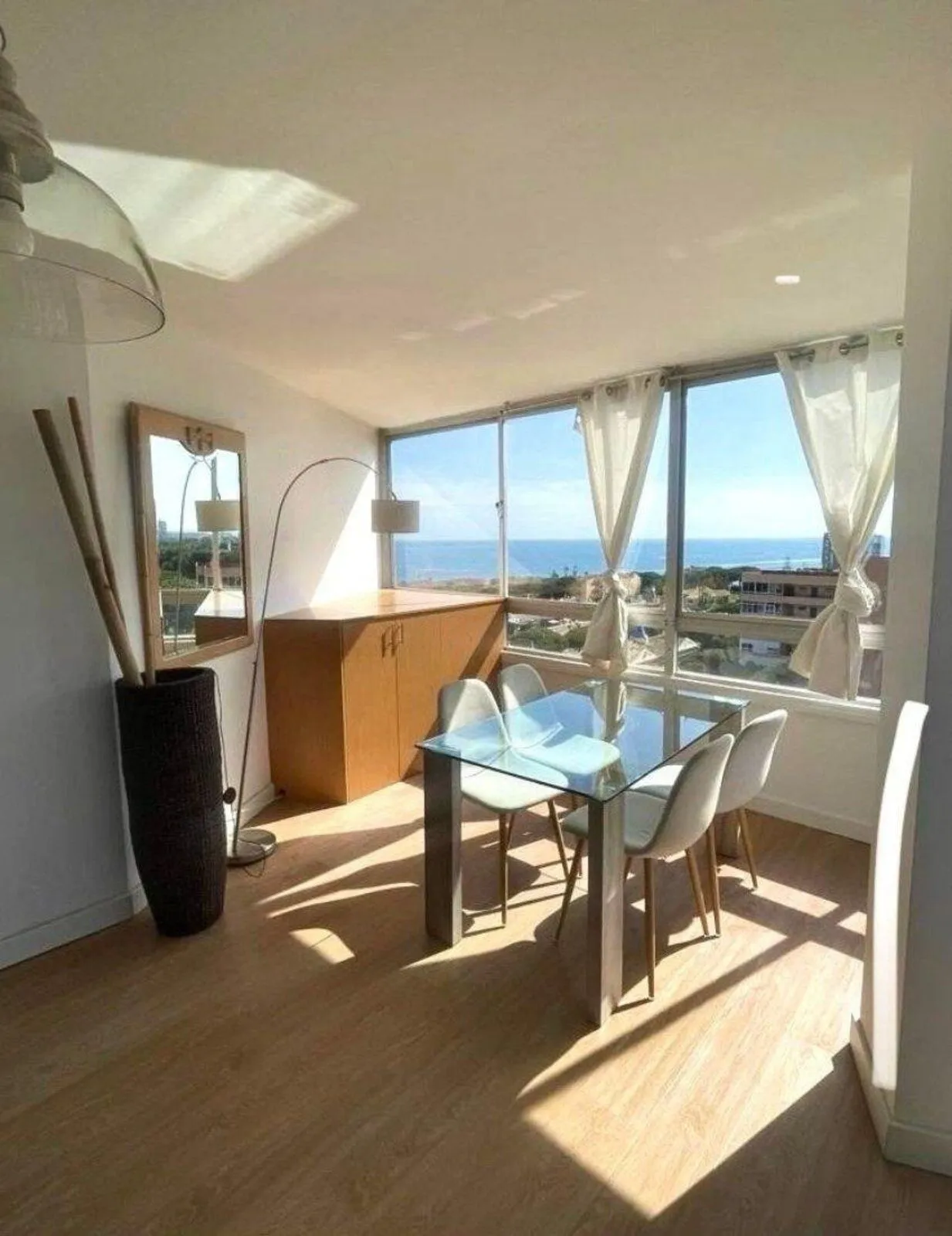 Middle Floor Apartment
