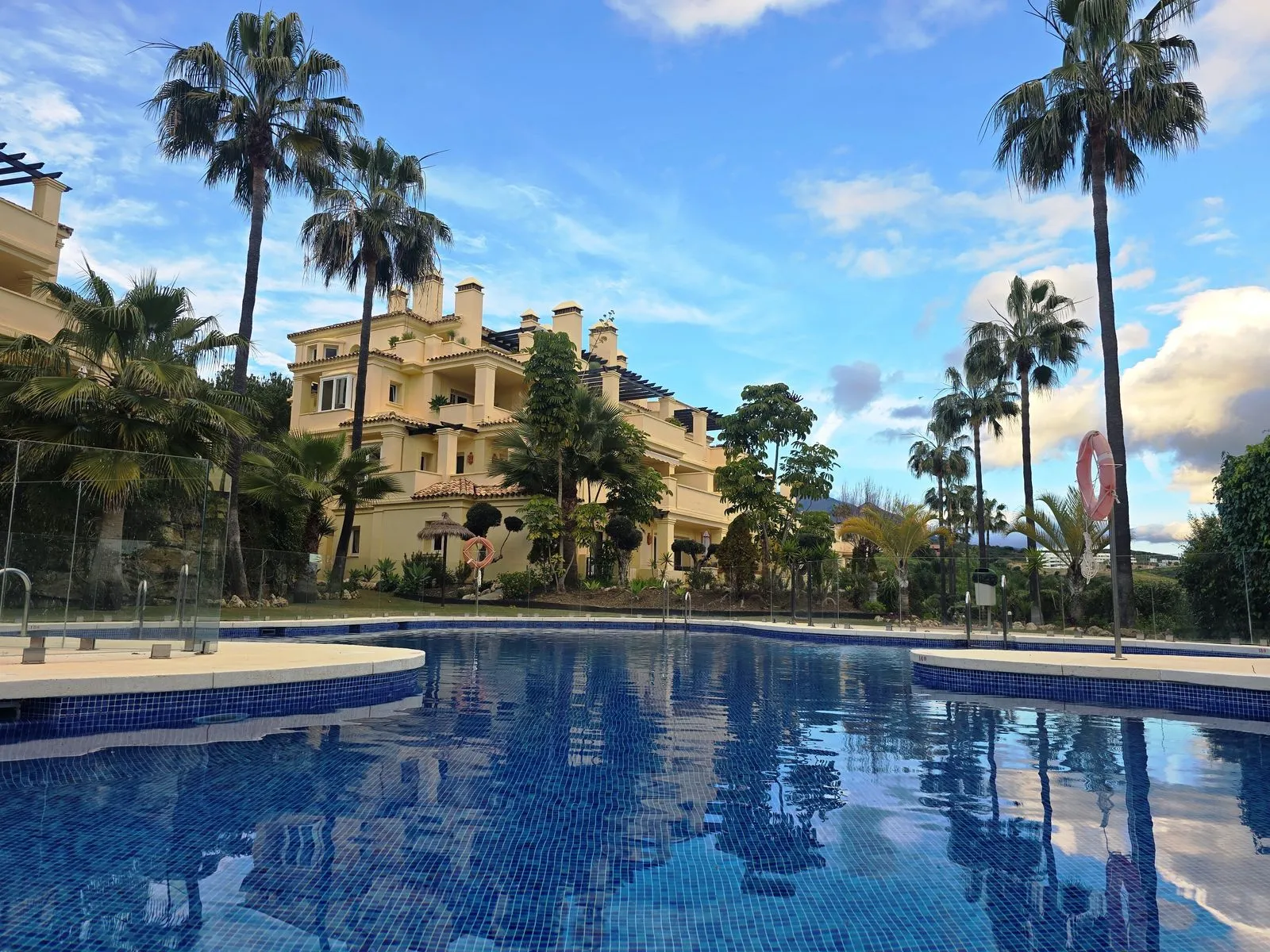 Middle Floor Apartment – Casares