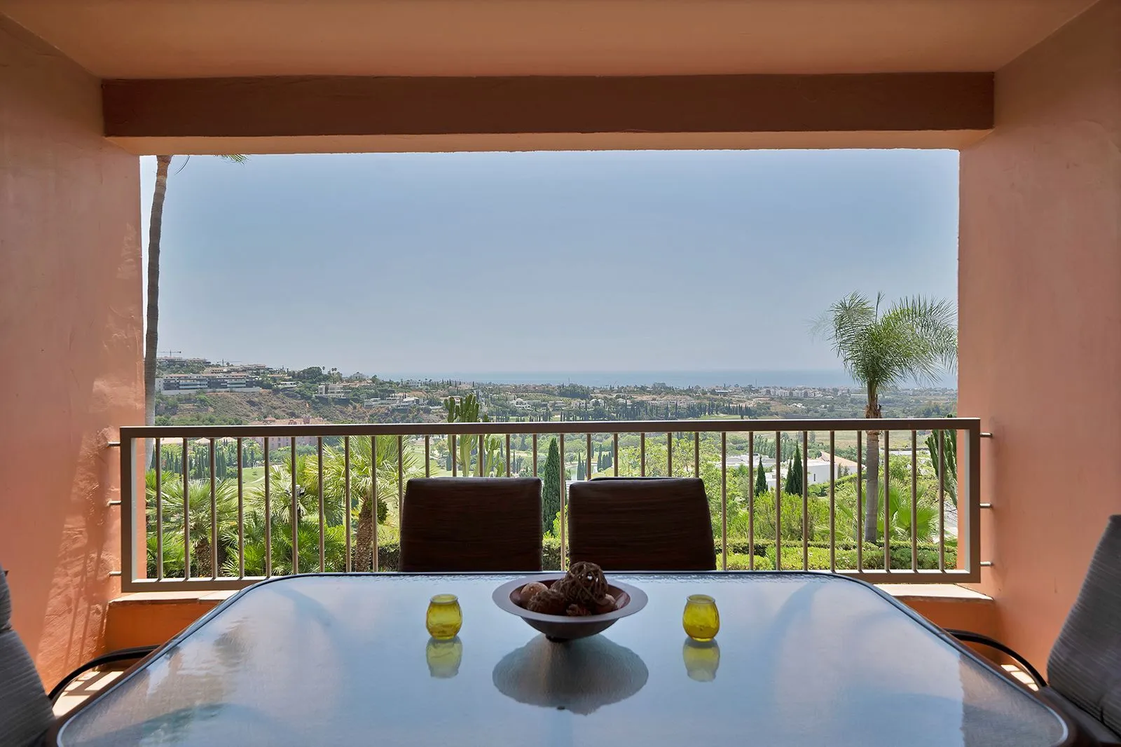 Middle Floor Apartment