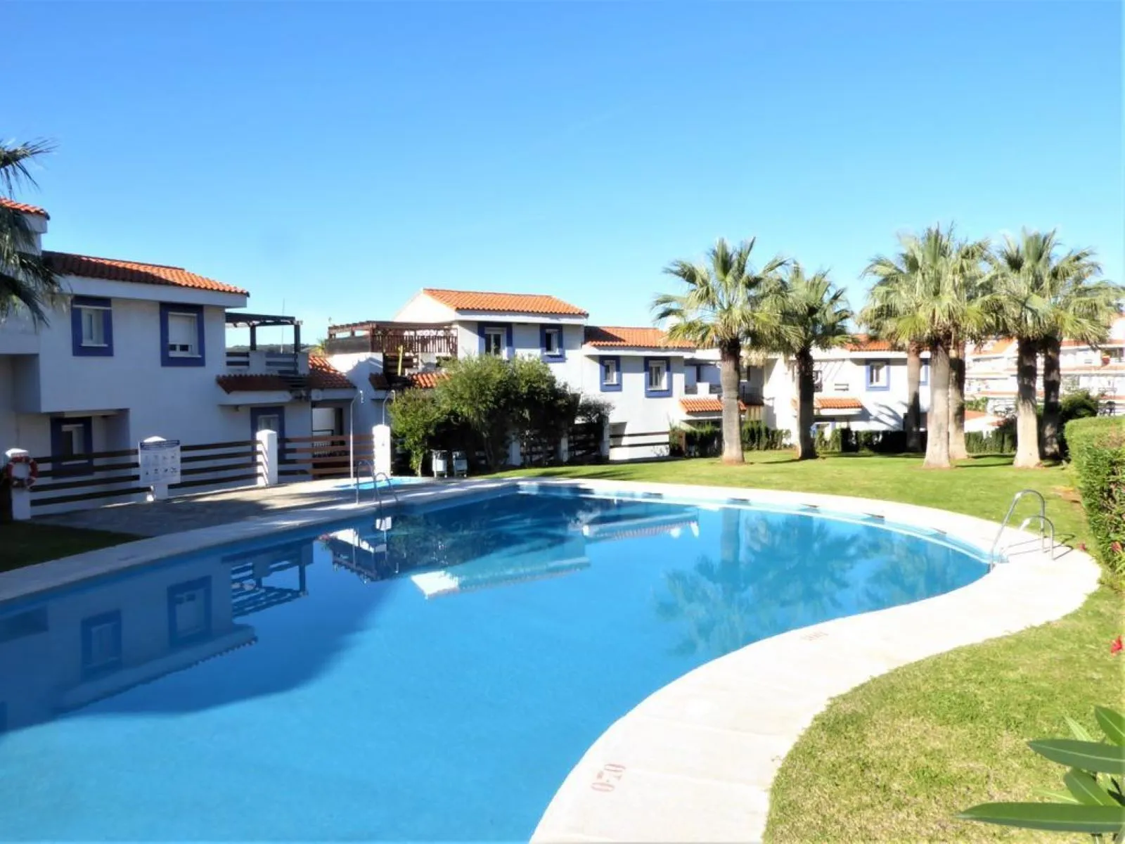 Middle Floor Apartment – Manilva