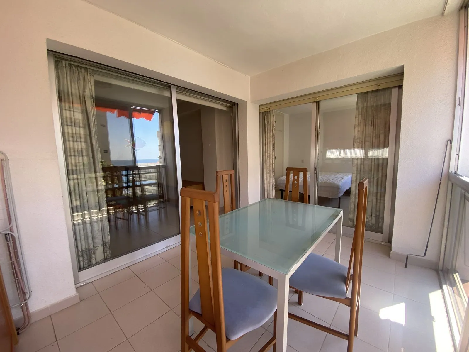 Middle Floor Apartment
