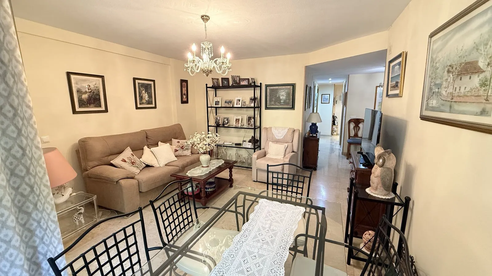 Middle Floor Apartment