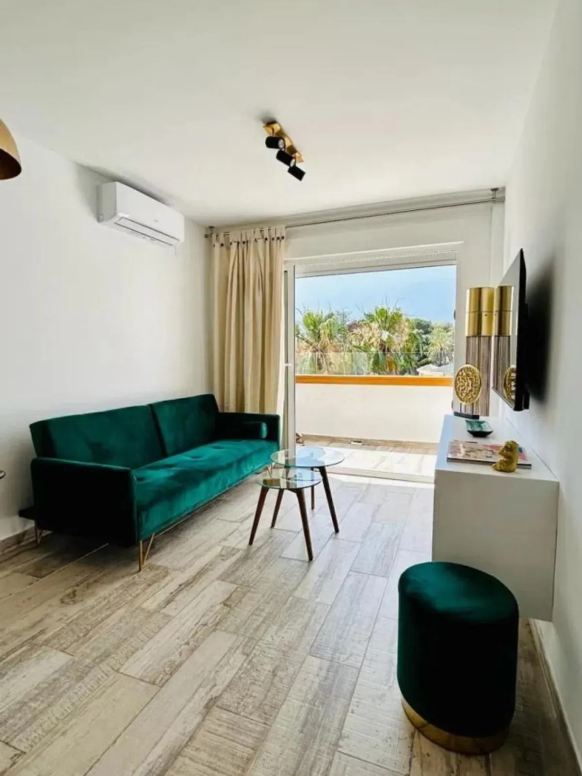 Middle Floor Apartment – Marbesa
