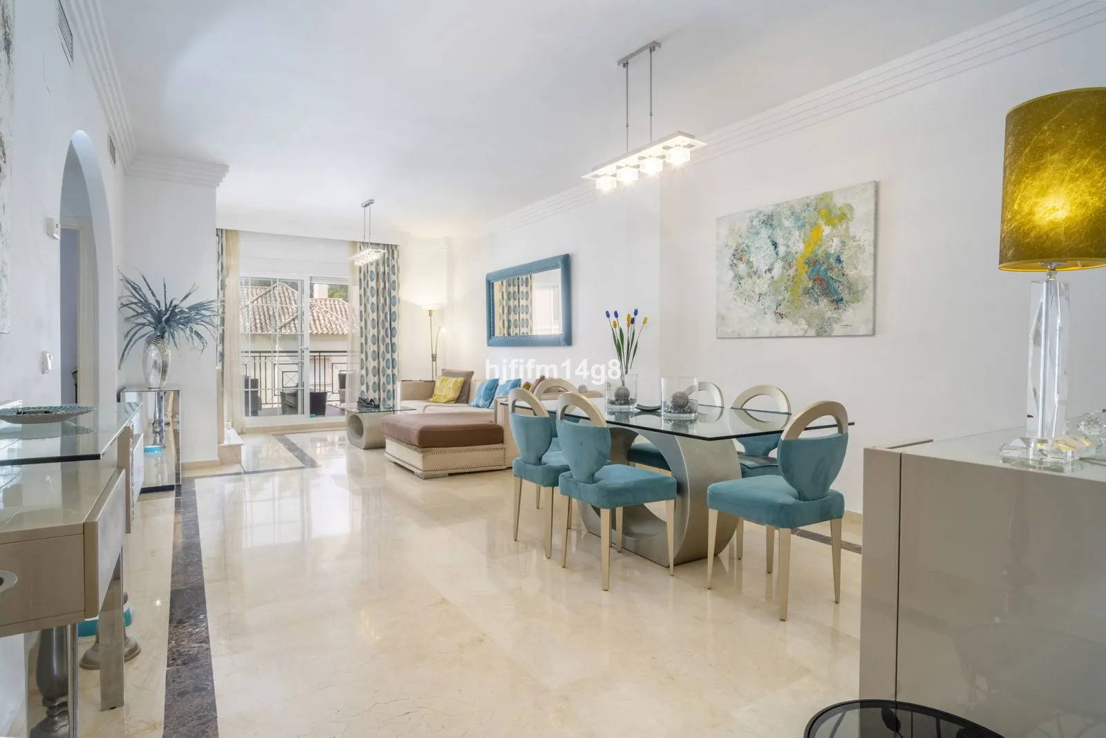 Middle Floor Apartment
