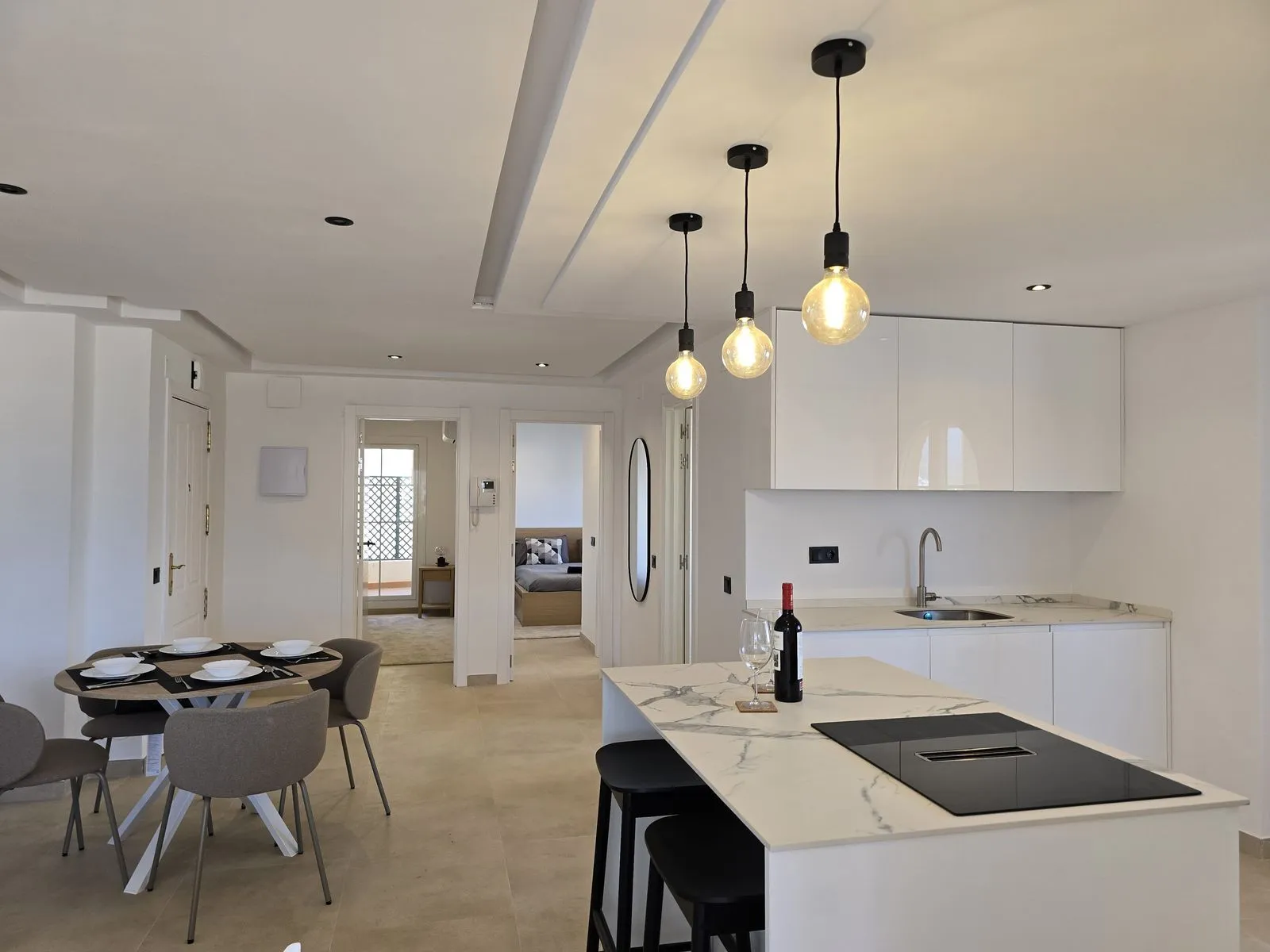Middle Floor Apartment