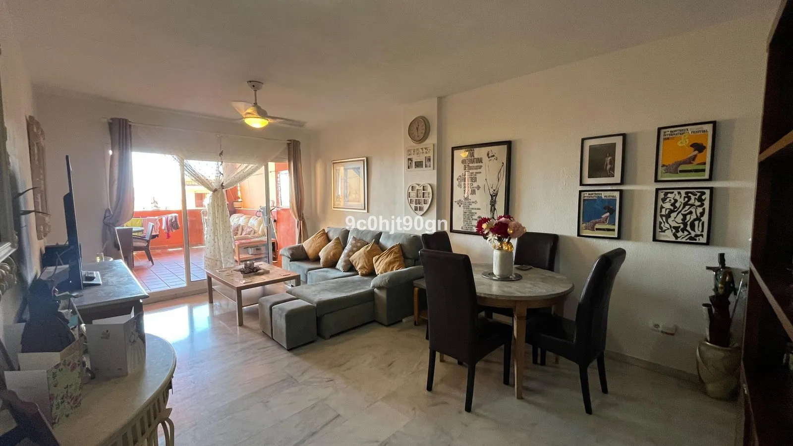 Middle Floor Apartment