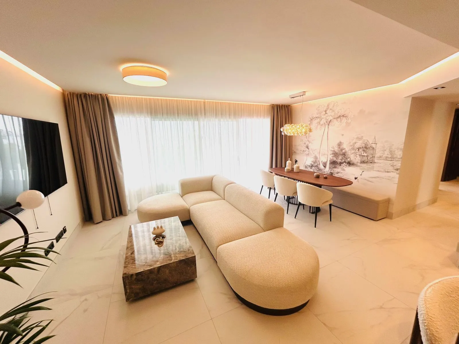 Middle Floor Apartment