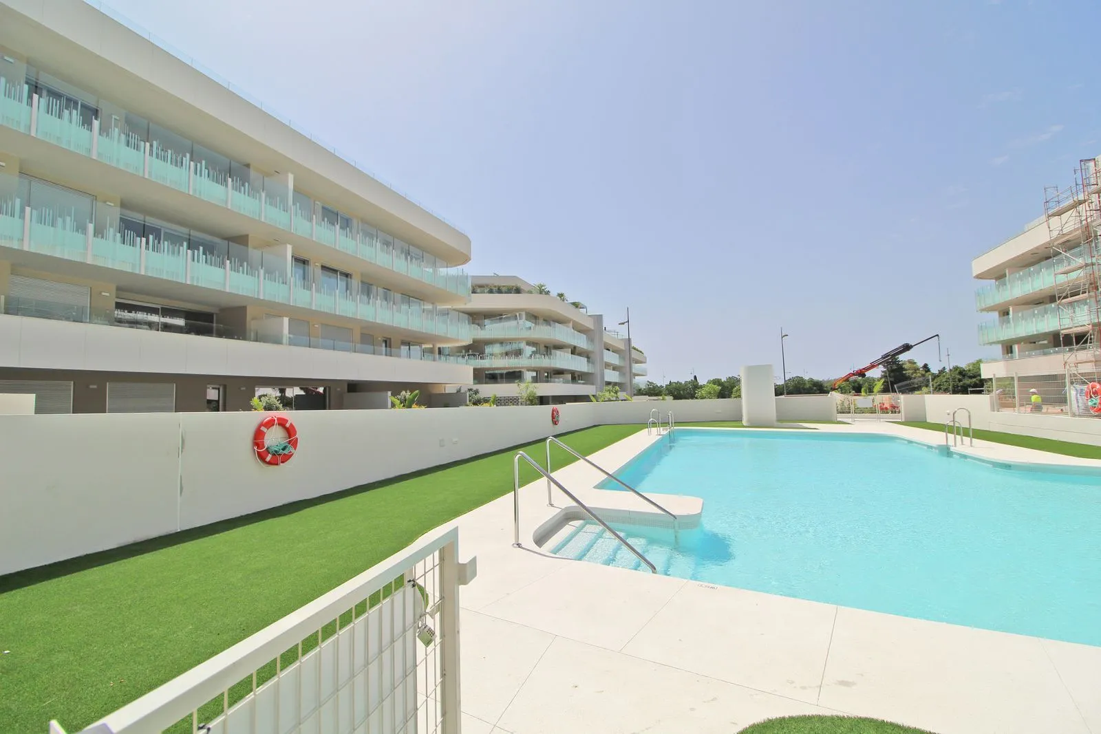 Middle Floor Apartment