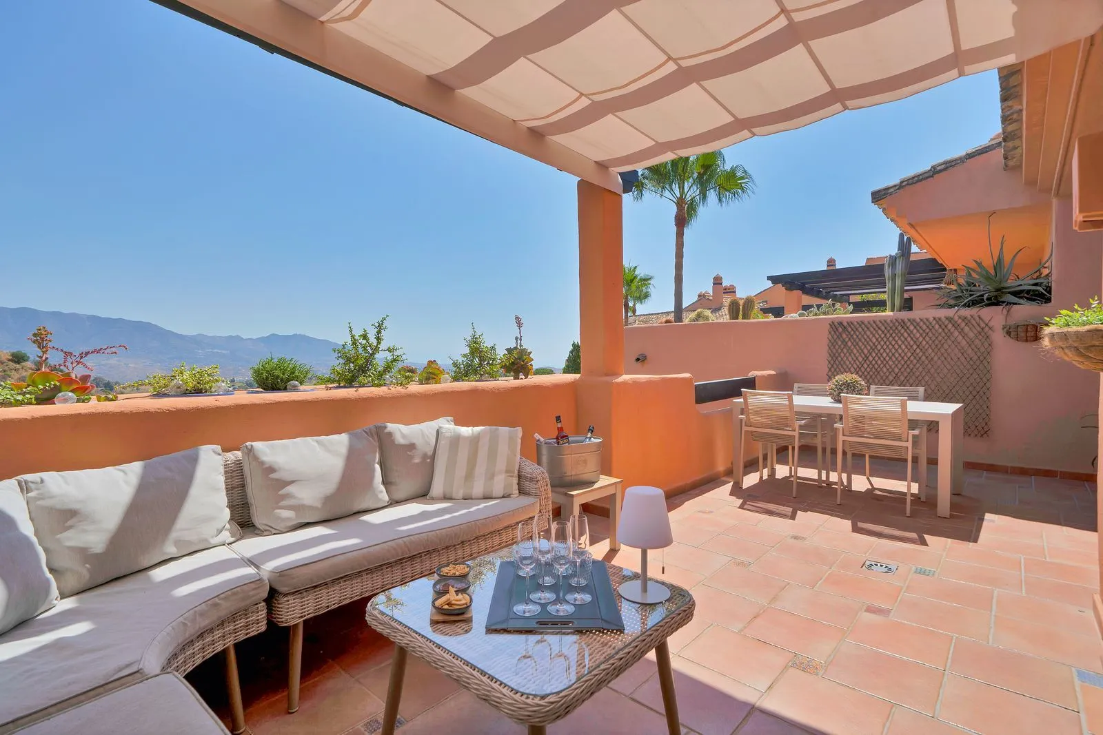 Penthouse Duplex – La Mairena